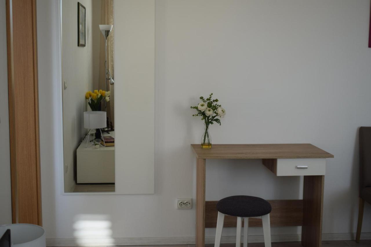 Optimist Makarska Town Center Apartment Exterior foto