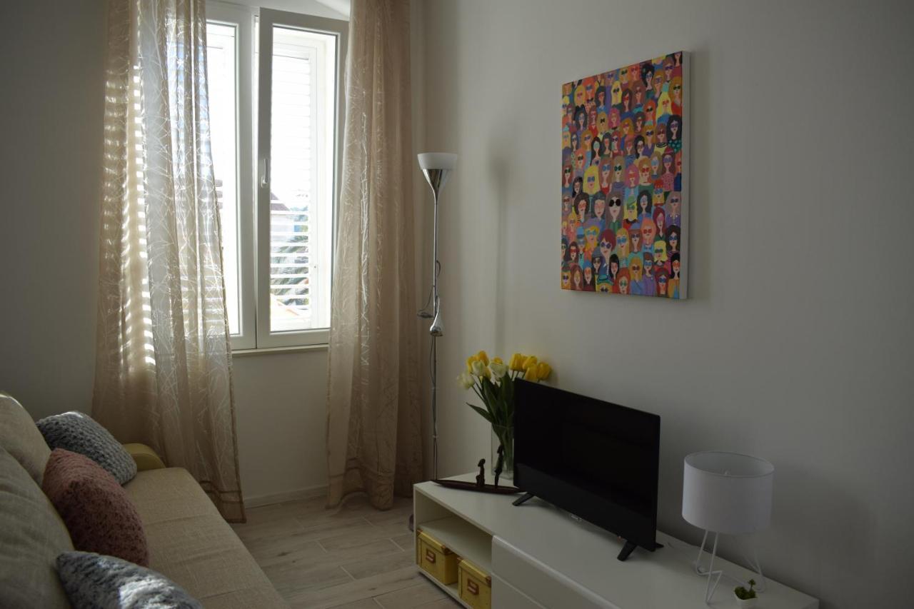 Optimist Makarska Town Center Apartment Exterior foto