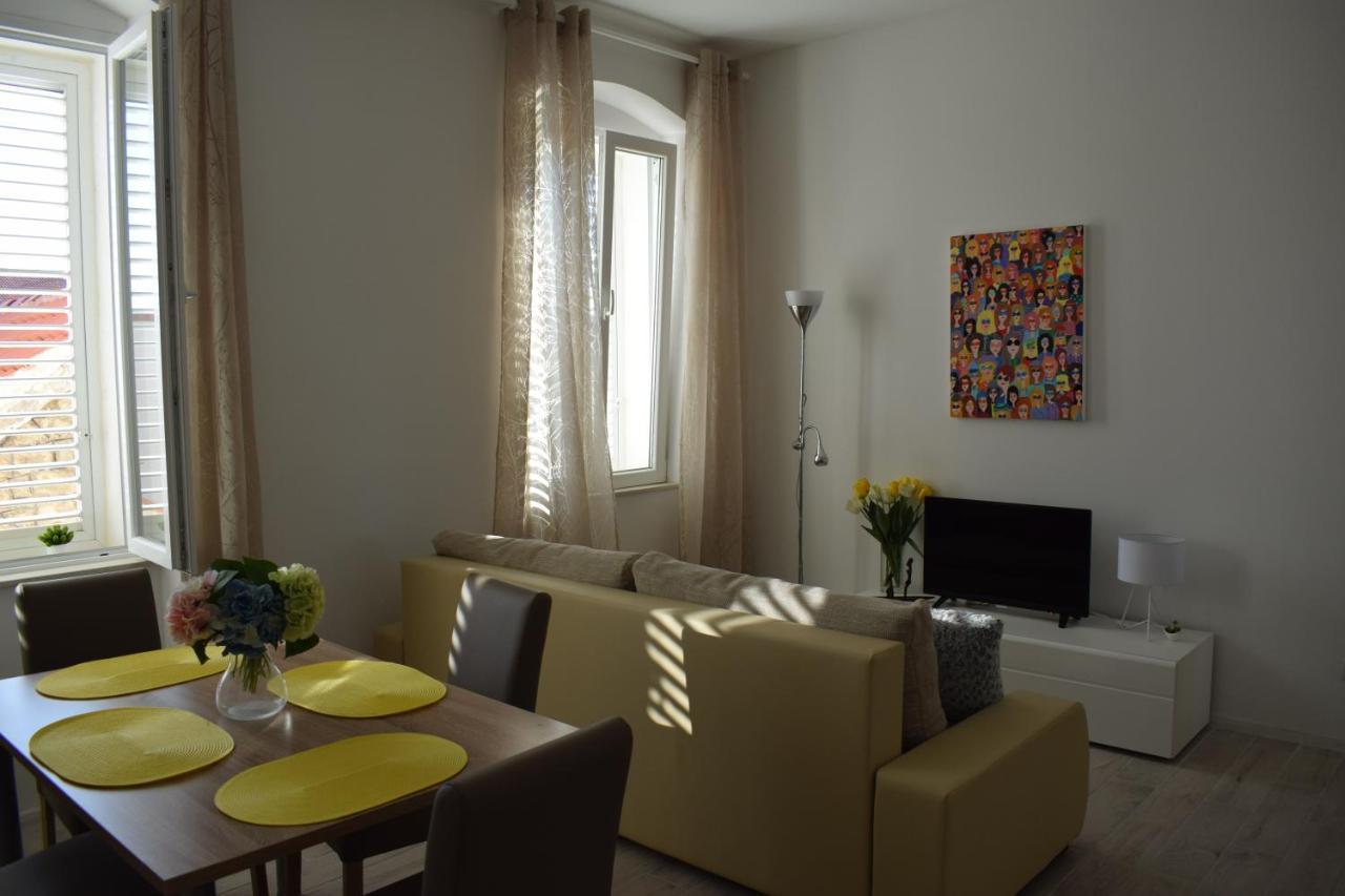 Optimist Makarska Town Center Apartment Exterior foto