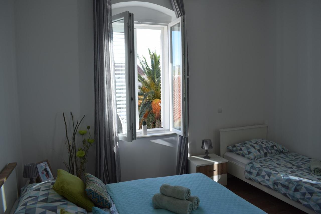 Optimist Makarska Town Center Apartment Exterior foto