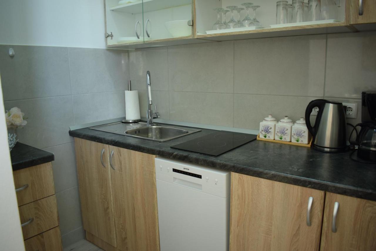 Optimist Makarska Town Center Apartment Exterior foto