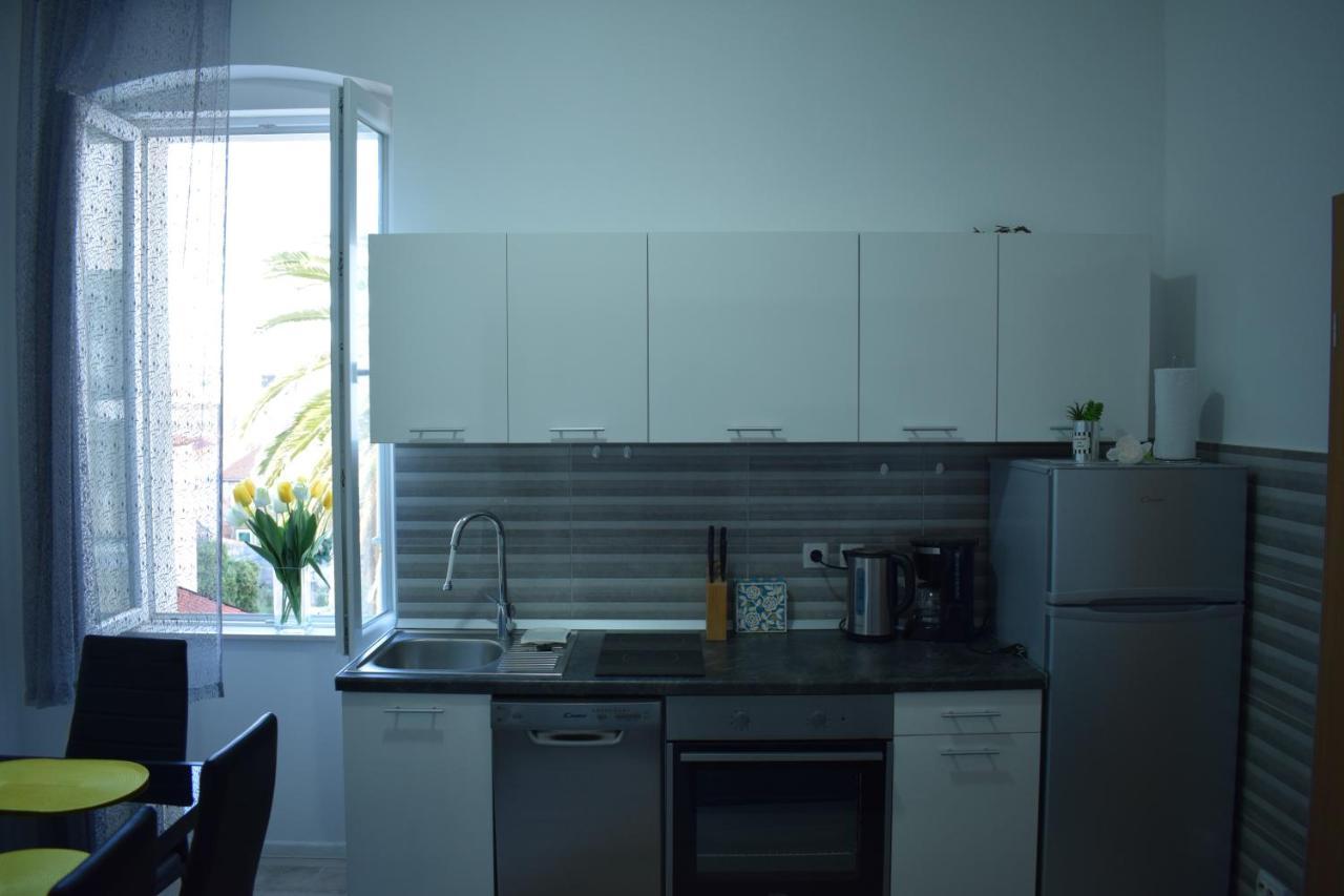 Optimist Makarska Town Center Apartment Exterior foto