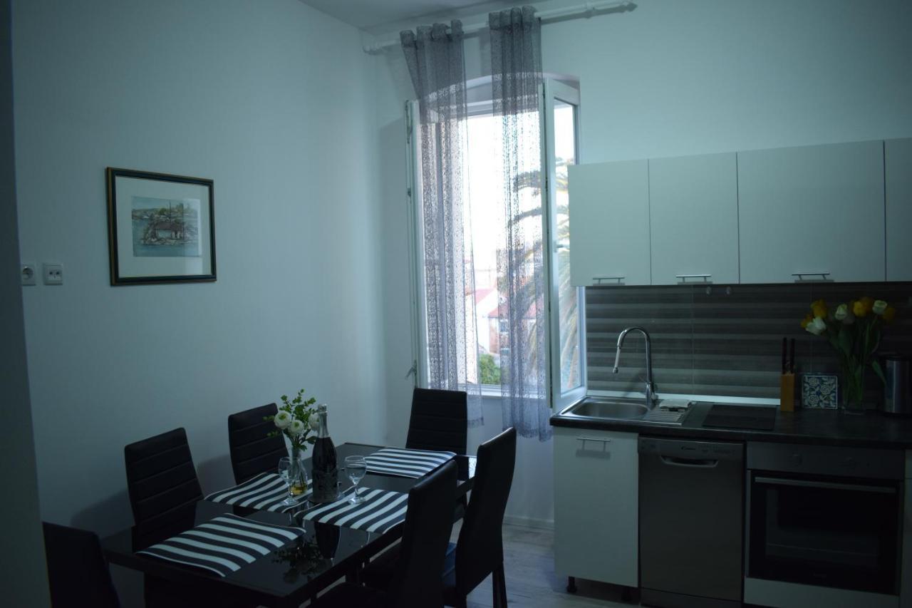 Optimist Makarska Town Center Apartment Exterior foto